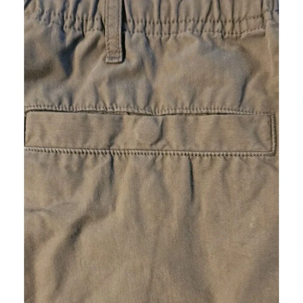 Uniqlo Mens Medium Wide Fit Parachute Cargo Pants Elastic Waist Brown 470935